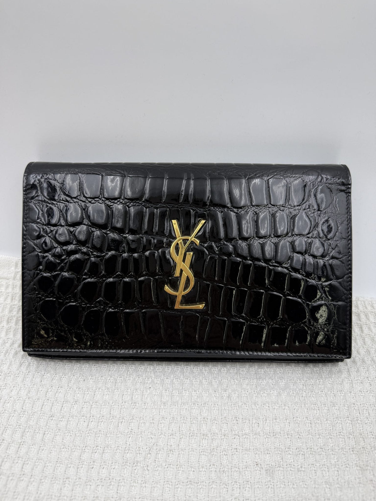 Authenticated pre-owned Saint Laurent handbags – The Timeless Luxe