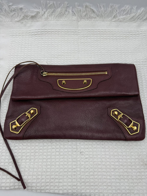 balenciaga giant envelope clutch burgundy leather stock no 0143012