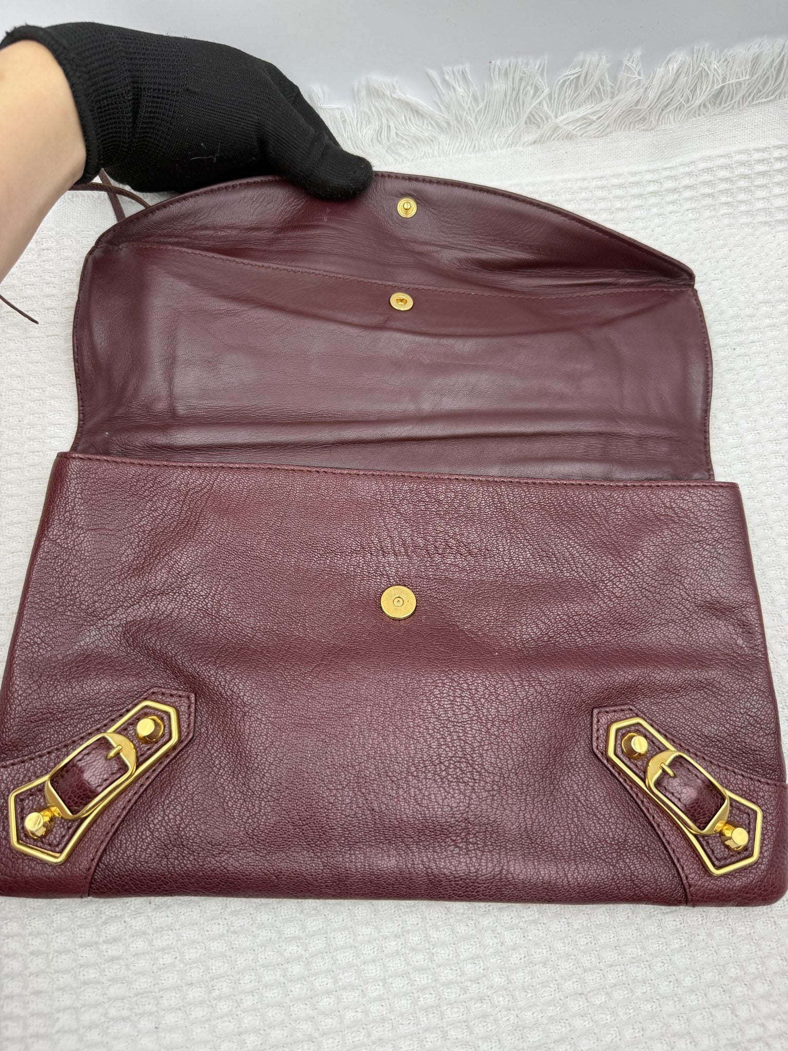 balenciaga giant envelope clutch burgundy leather stock no 0143012