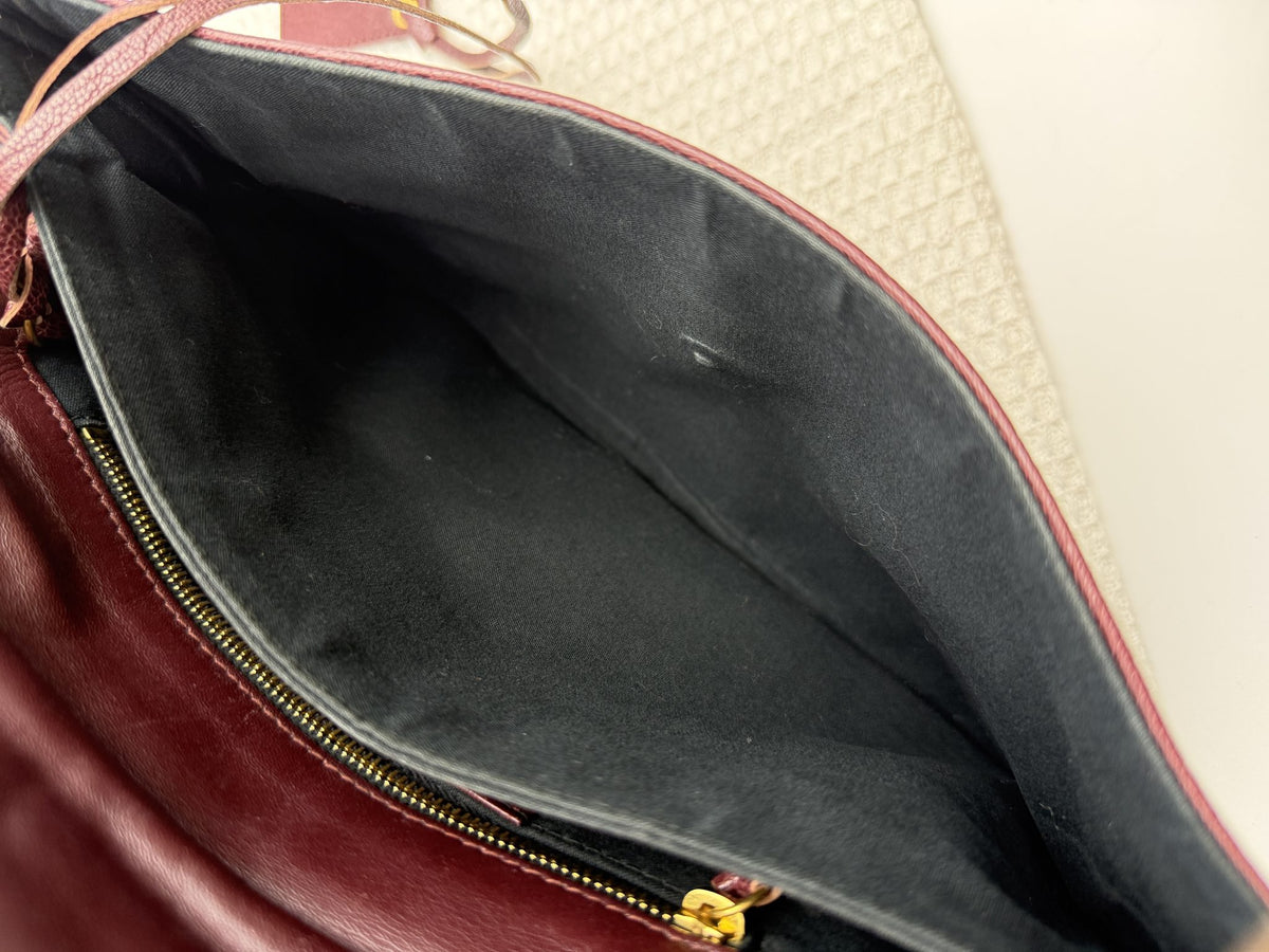 balenciaga giant envelope clutch burgundy leather stock no 0143012