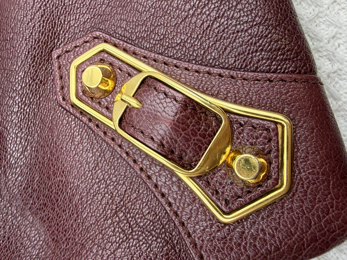 balenciaga giant envelope clutch burgundy leather stock no 0143012