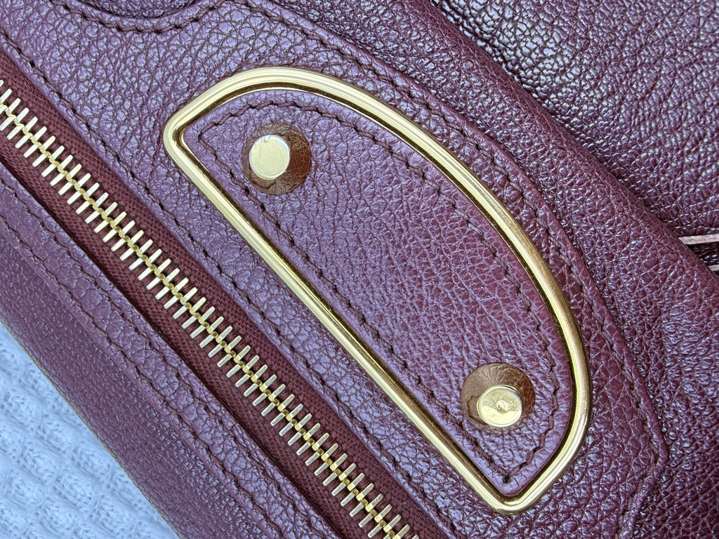 balenciaga giant envelope clutch burgundy leather stock no 0143012