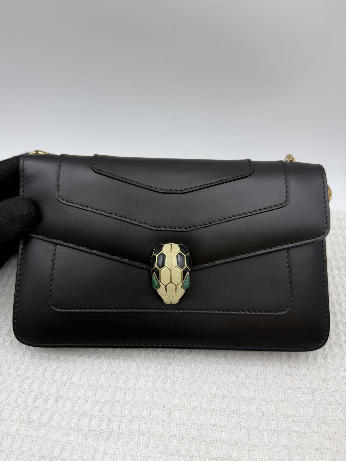 bvlgari serpenti forever black leather stock no 0073039
