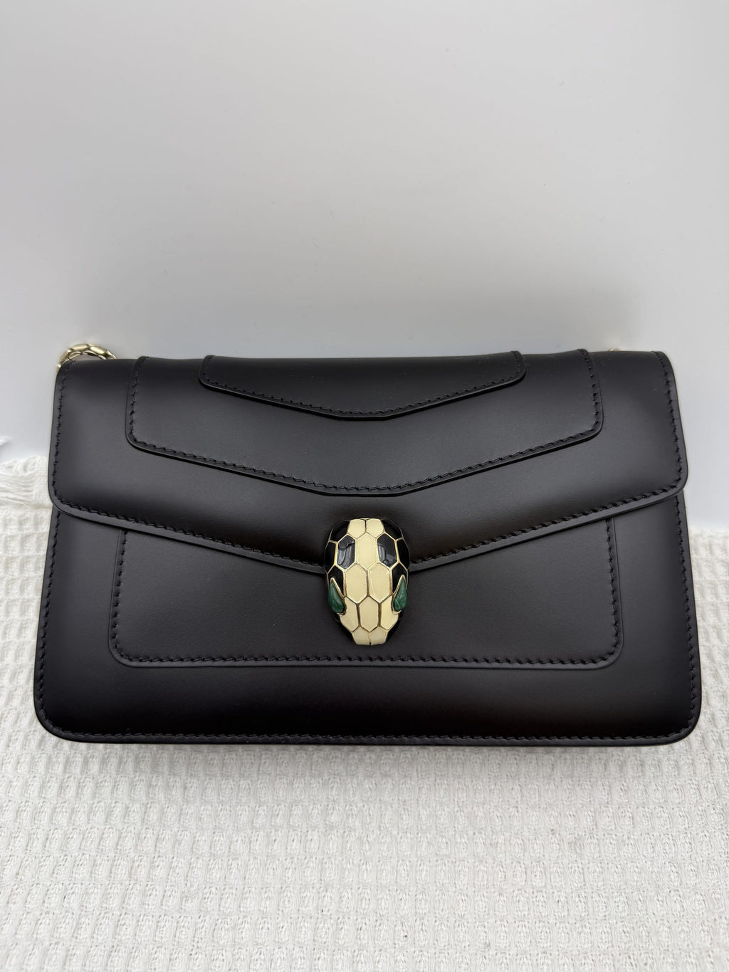 bvlgari serpenti forever black leather stock no 0259009