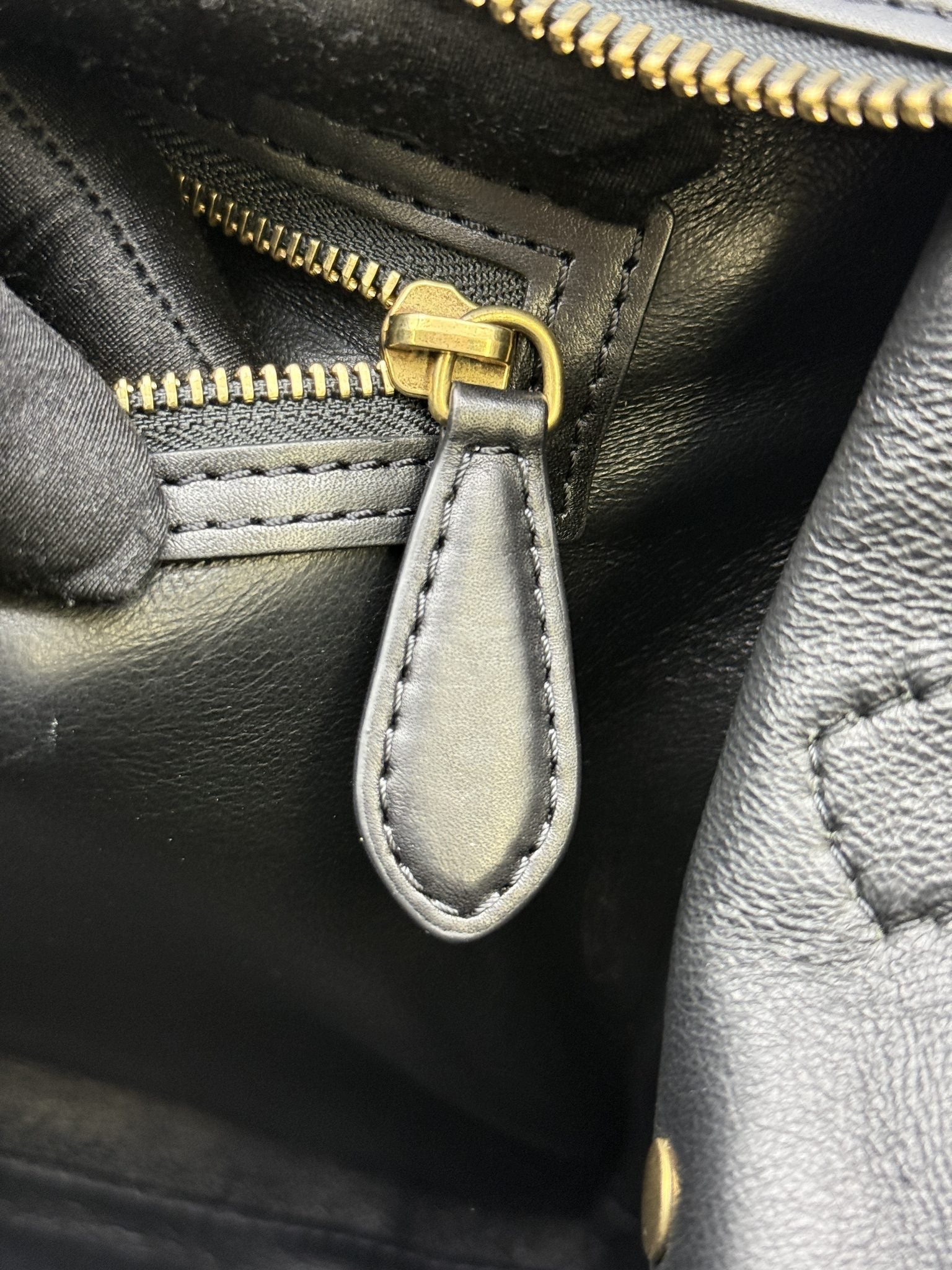 celine mini luggage tote black and cream leather stock no 0073207