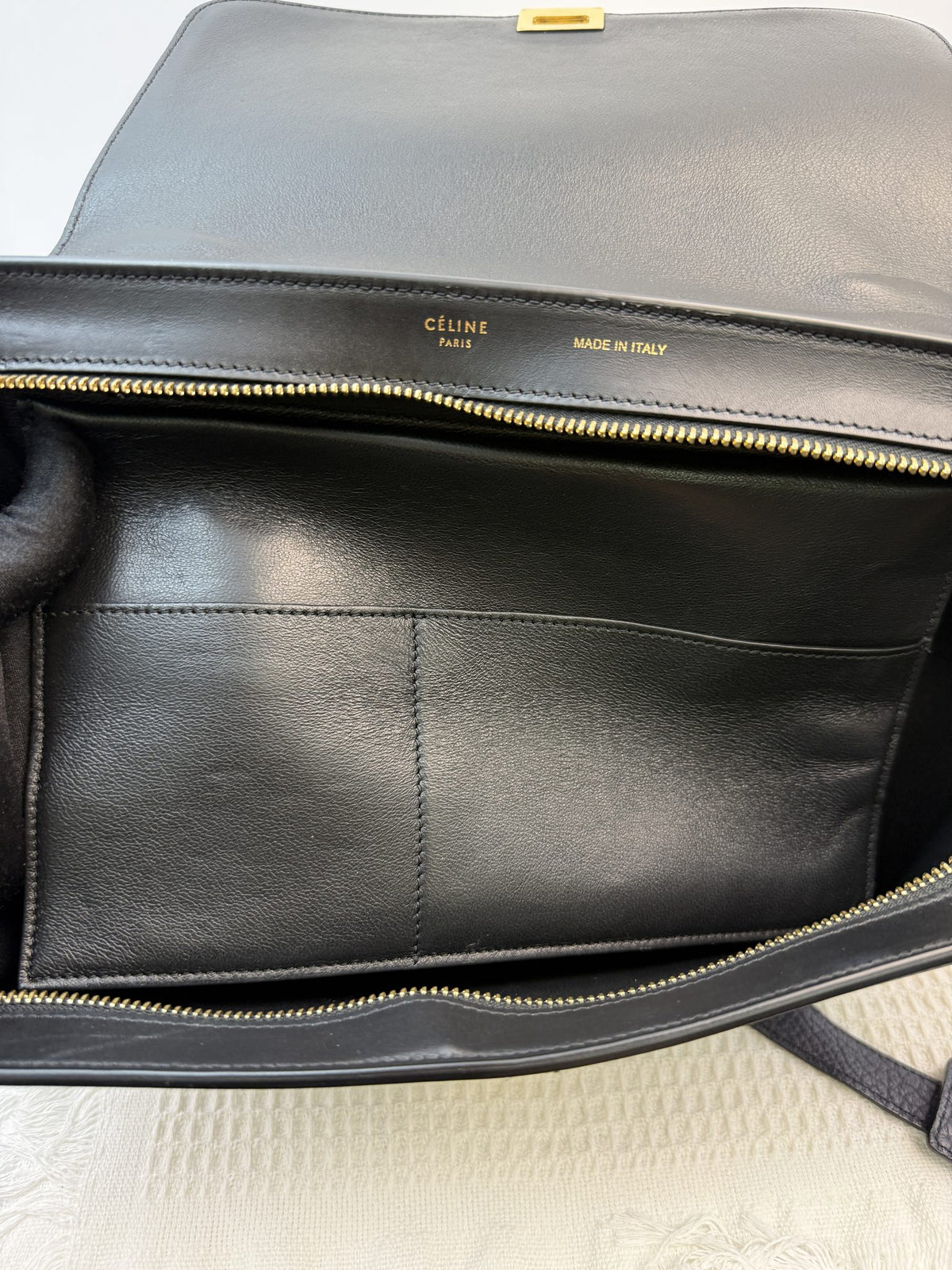 celine trapeze navy black and red leather and suede stock no 0073201