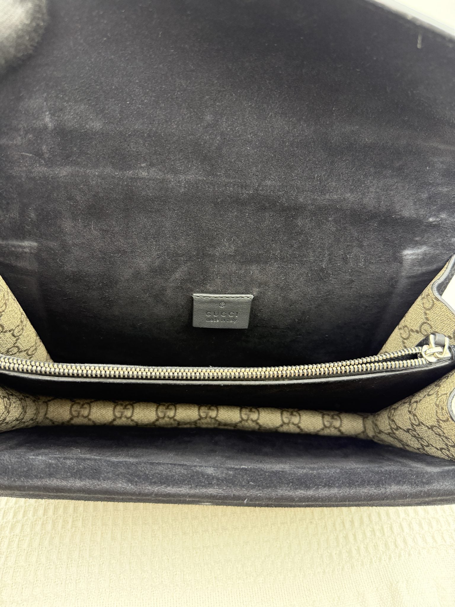 gucci dionysus gg supreme and black canvas and suede stock no 0073184