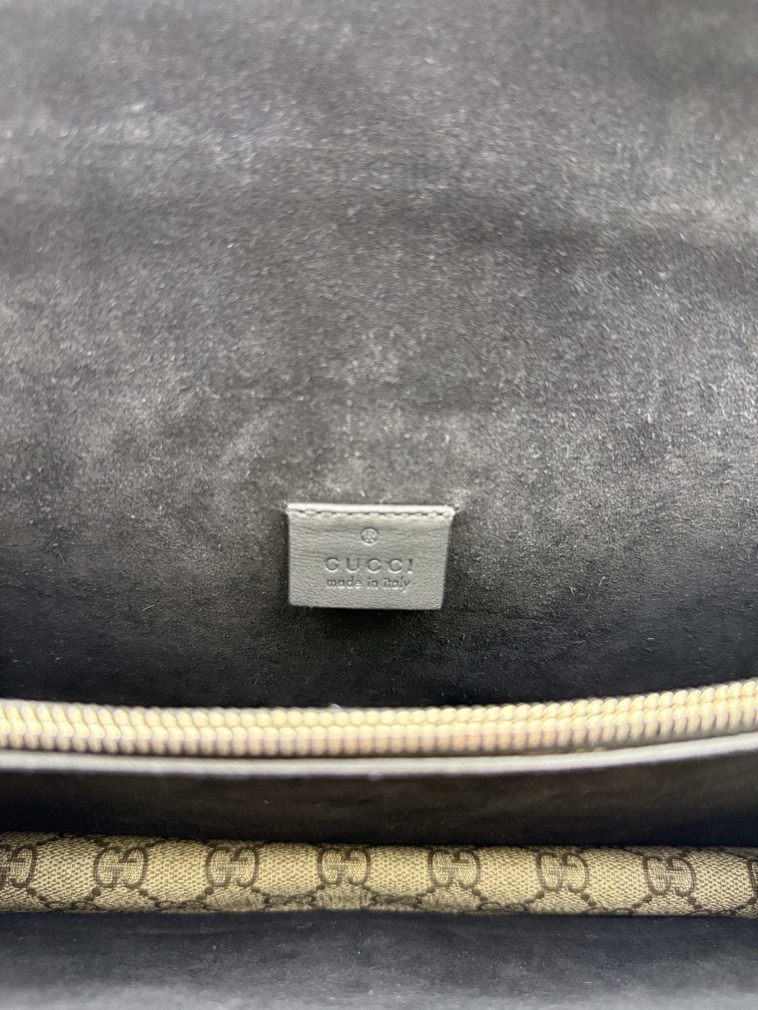 gucci dionysus gg supreme and black canvas and suede stock no 0073184