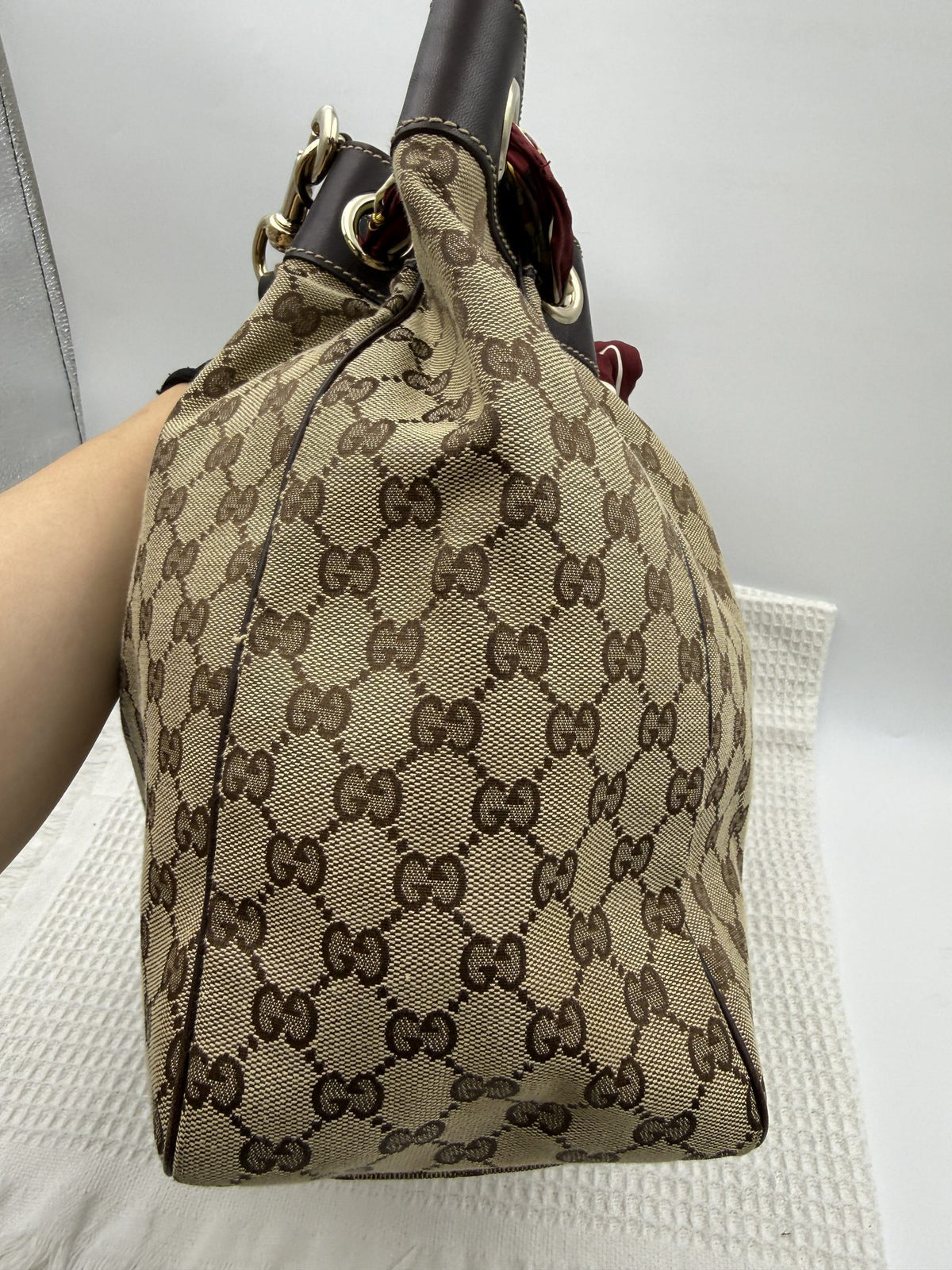 gucci horsebit gg supreme hobo beige and brown gg supreme canvas and leather stock no 0073249