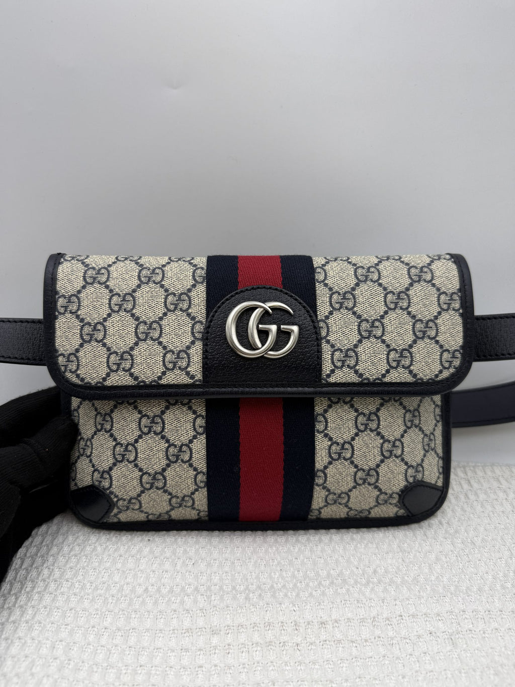 gucci ophidia gg supreme with web stripe coated canvas and leather stock no 0073245