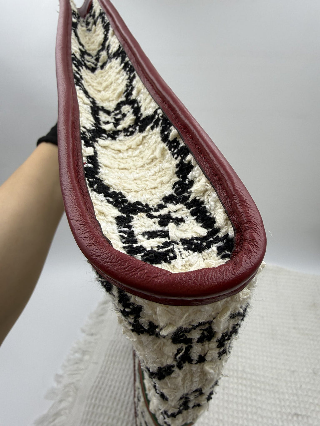 gucci rajah tiger head tote burgundy ivory and black wool and leather stock no 0073222