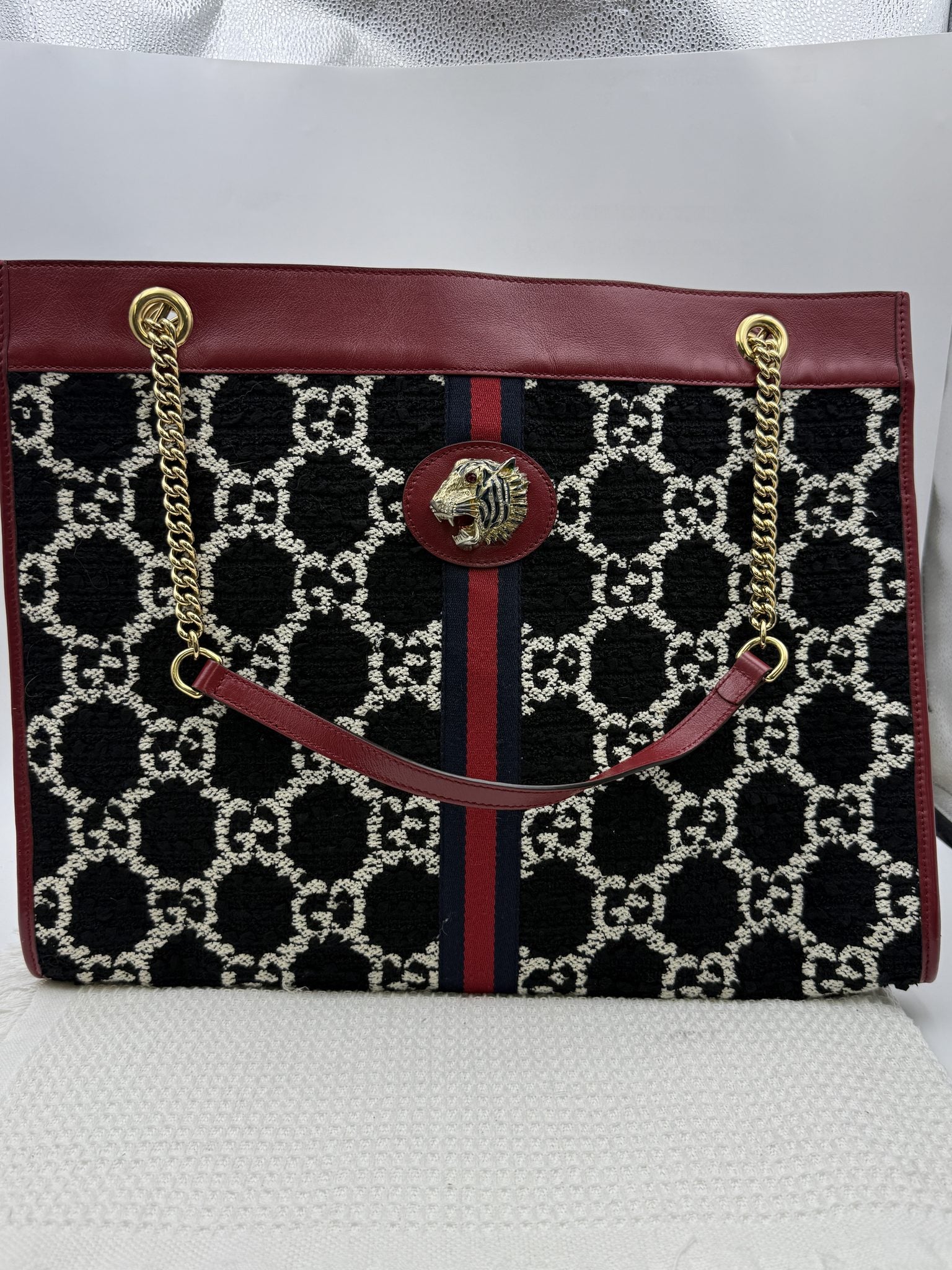gucci rajah tiger head tote burgundy and black wool and leather stock no 0073225