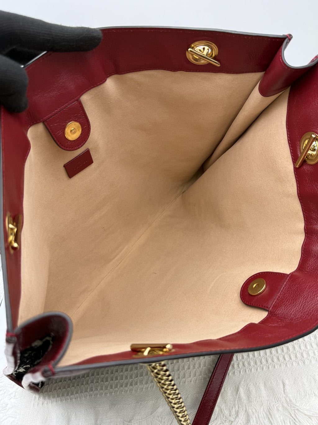 gucci rajah tiger head tote burgundy and black wool and leather stock no 0073225