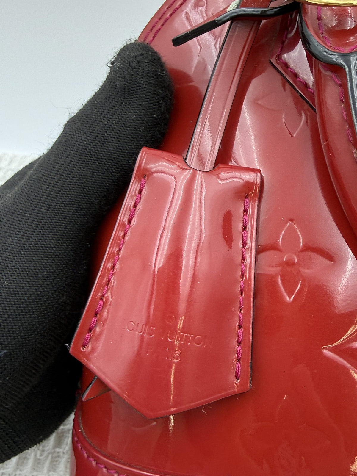 louis vuitton alma bb red monogram vernis leather stock no 0073192
