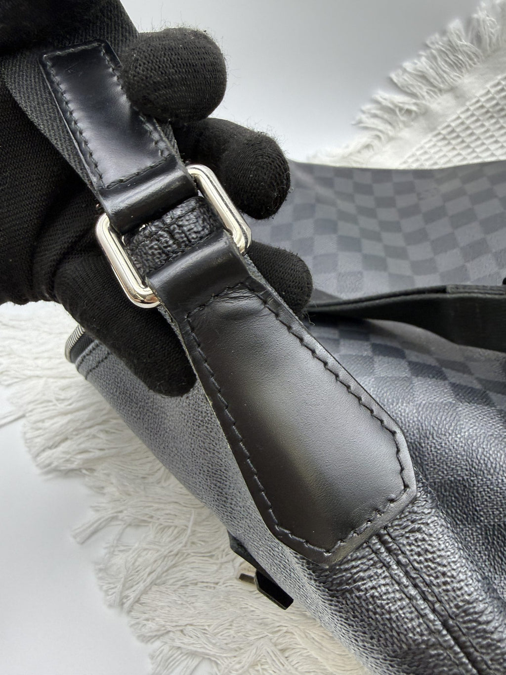 louis vuitton mick mm damier graphite coated canvas and leather stock no 0073239