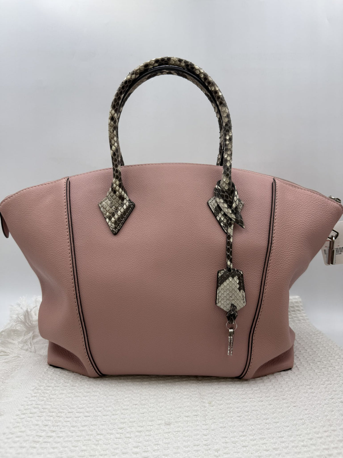 louis vuitton lockit mm pink and natural leather with python trim stock no 0177011