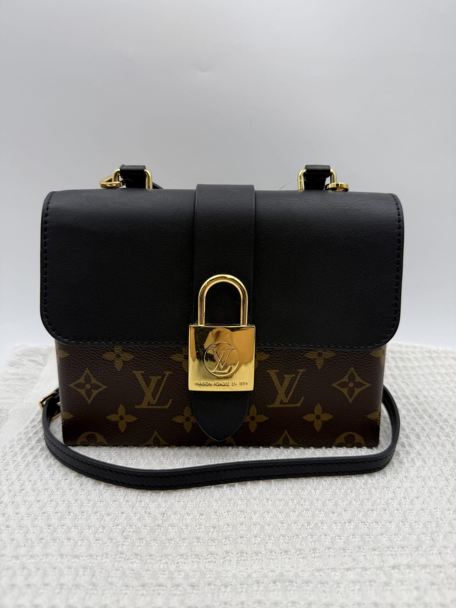 louis vuitton locky bb monogram and black coated canvas and leather stock no 0073187