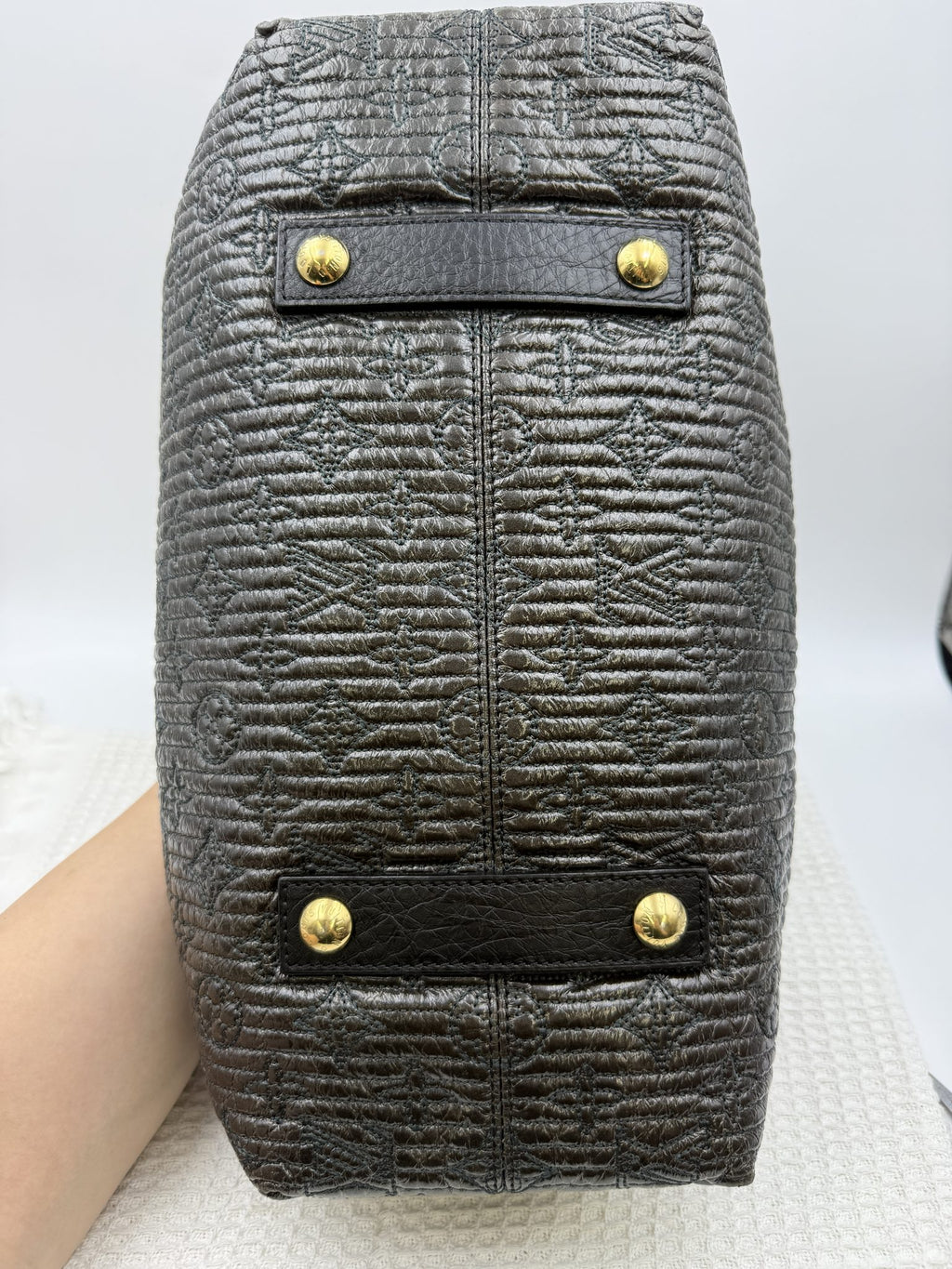 louis vuitton vintage frame satchel black leather stock no 0271135
