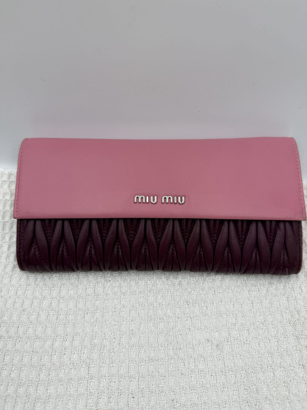 miu miu matelass pink and burgundy leather stock no 0051051