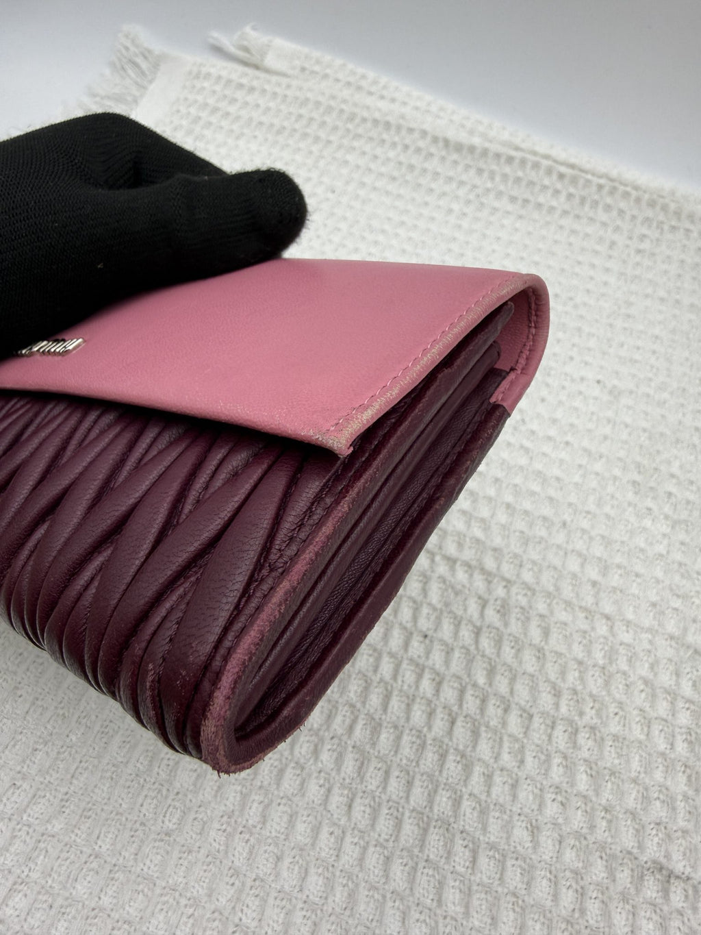 miu miu matelass pink and burgundy leather stock no 0051051