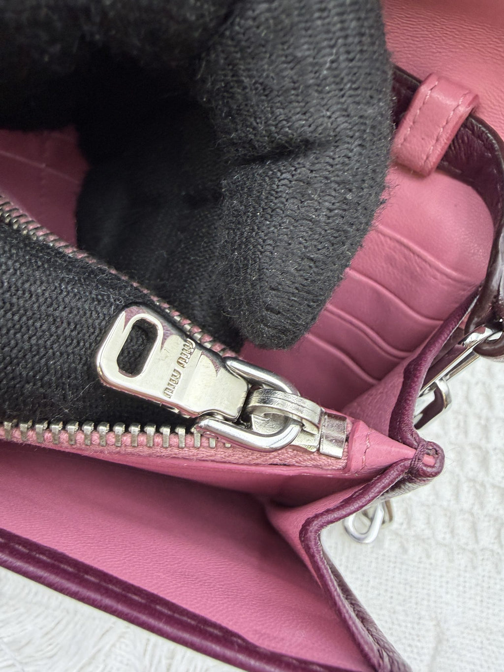 miu miu matelass pink and burgundy leather stock no 0051051