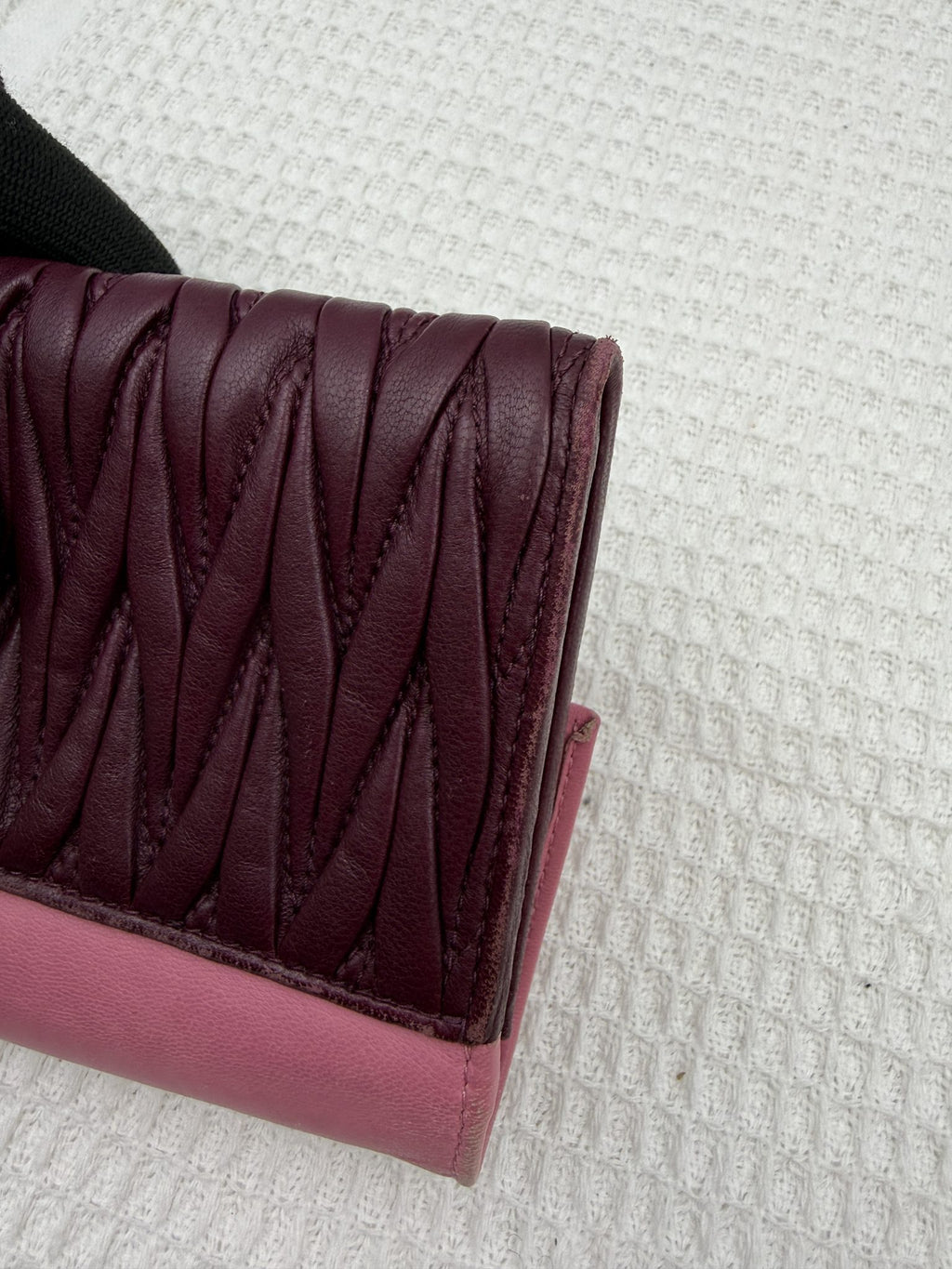 miu miu matelass pink and burgundy leather stock no 0051051