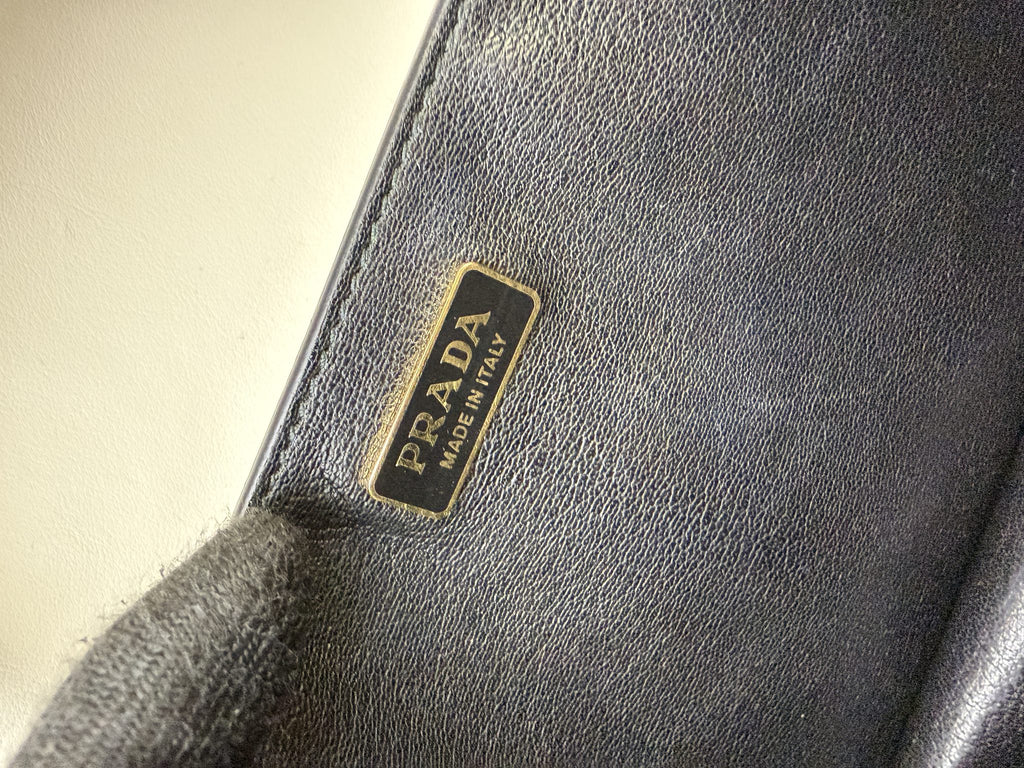 prada cahier white and black leather stock no 0073205