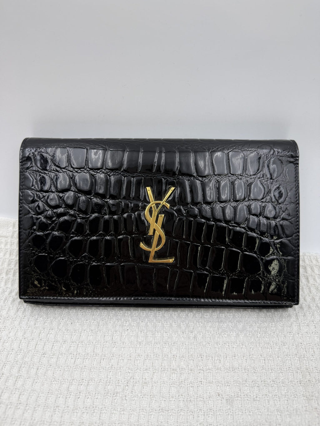 saint laurent kate black croc embossed leather stock no 0166032