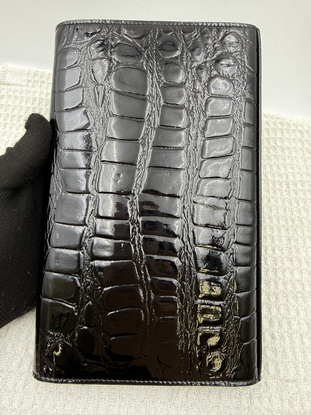 saint laurent kate black croc embossed leather stock no 0166032