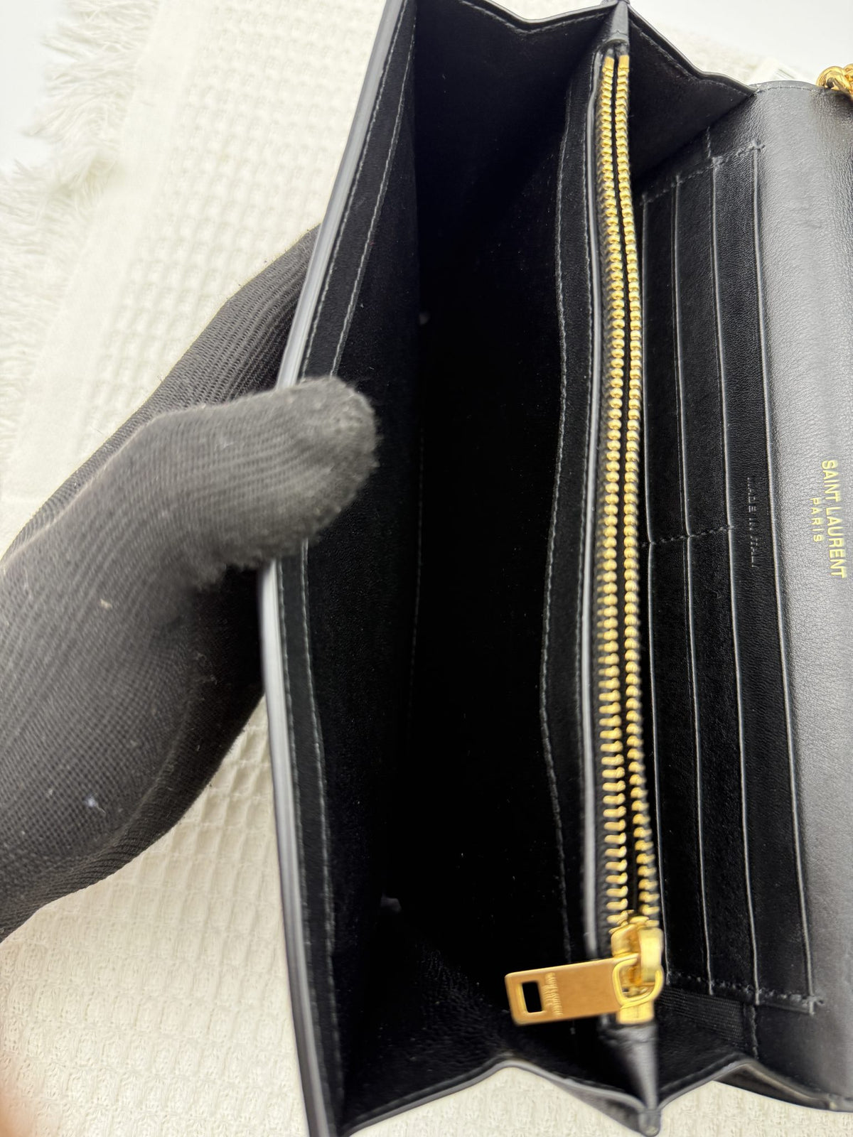 saint laurent kate black croc embossed leather stock no 0166032