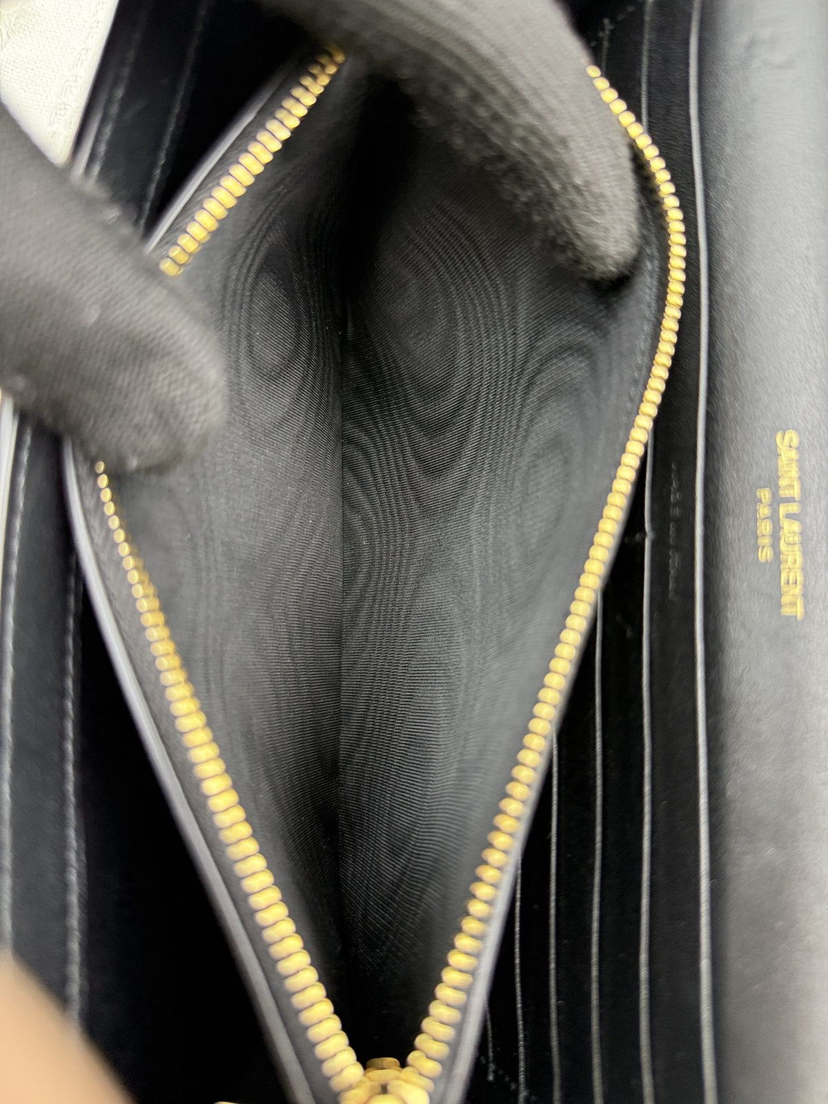 saint laurent kate black croc embossed leather stock no 0166032