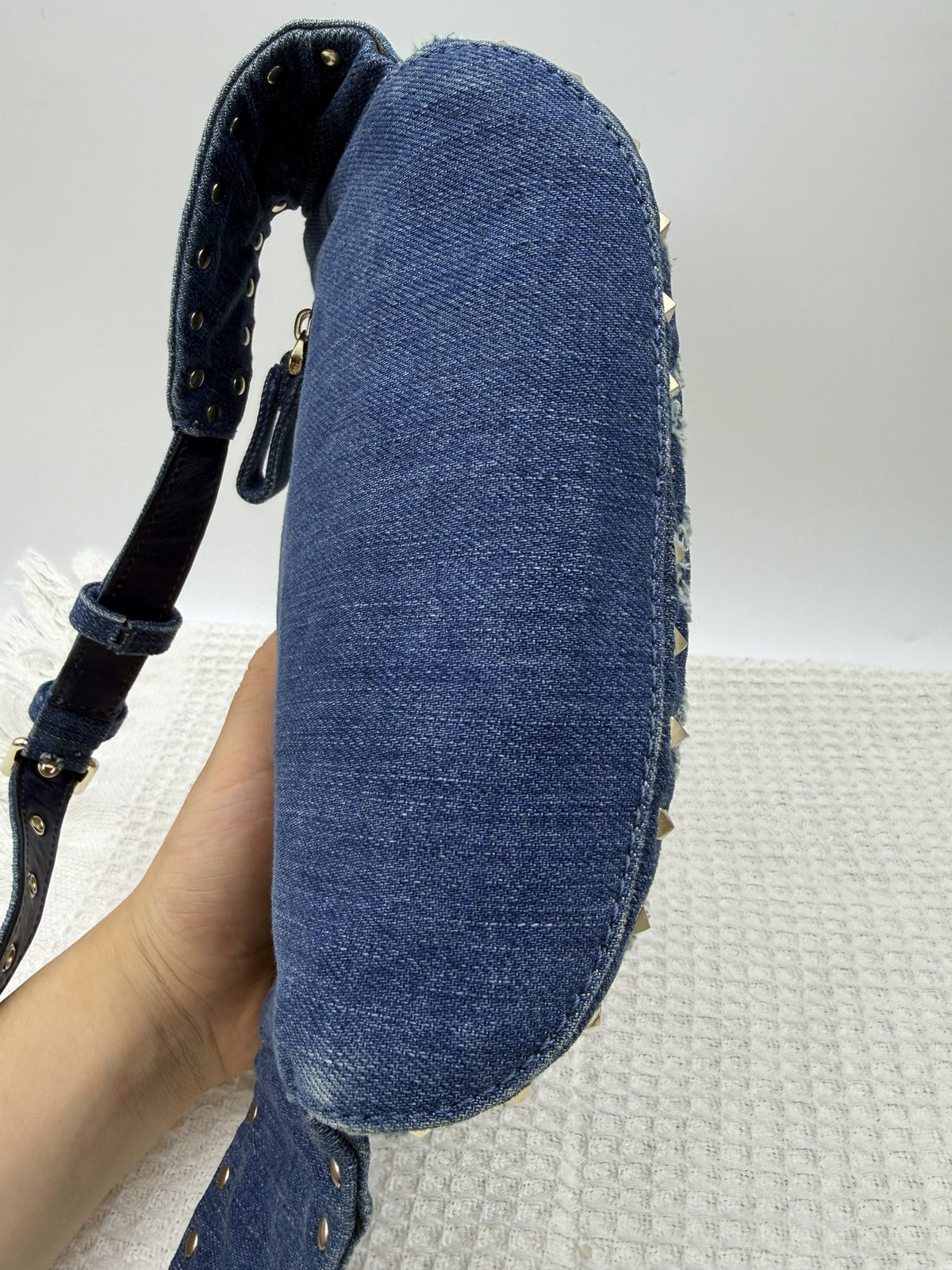 valentino garavani denim studded shoulder bag blue denim and leather stock no 0092112